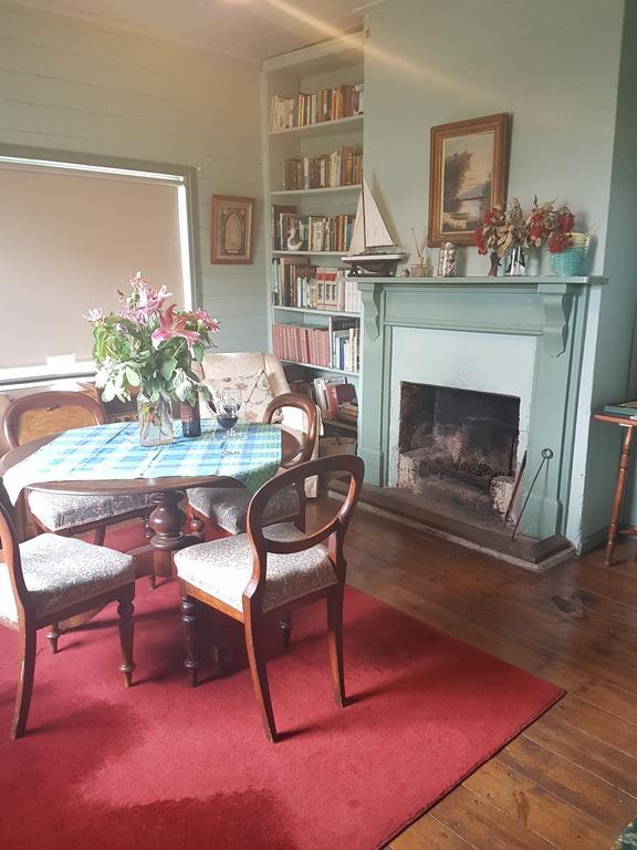 Twomey'S Cottage Куинсклиф Экстерьер фото